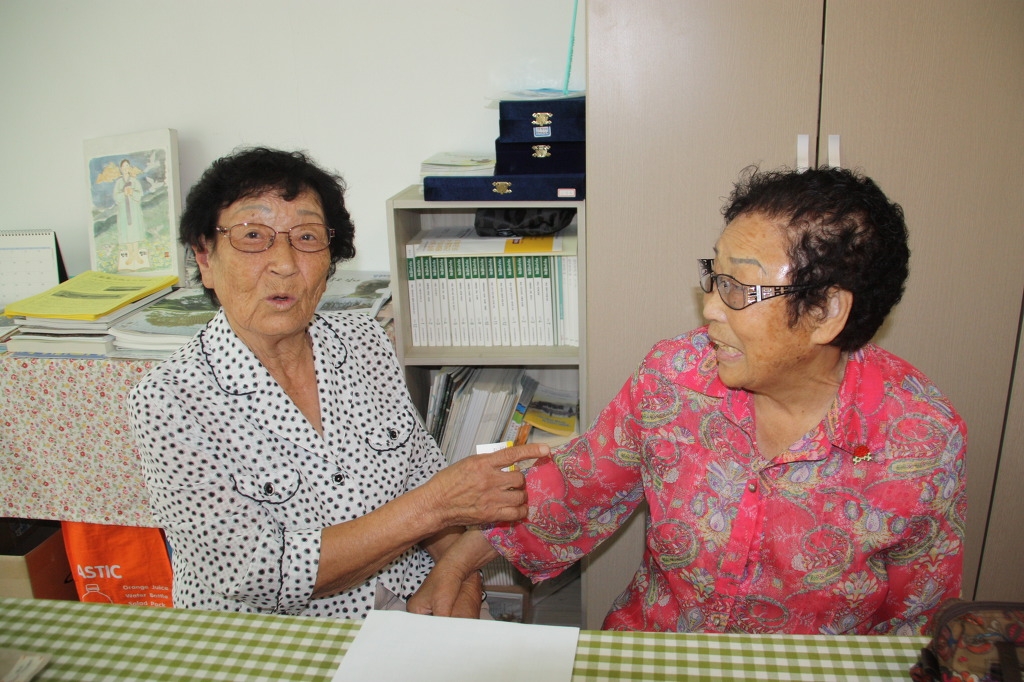 72년 만에 다시 만난 강제노역 피해자들