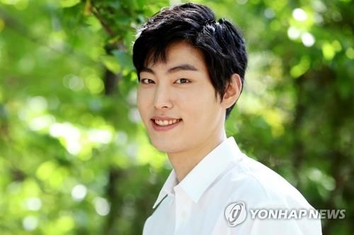 '왕사' 신인 박영운 "눈빛 좋다는 칭찬에 콤플렉스 극복" - 4