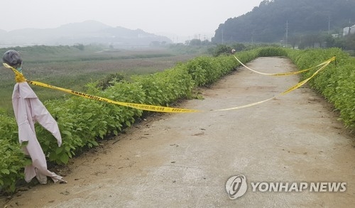 "험담하고 다녀 화났다" 나체 여성 살해 용의자 범행 자백(종합) - 2