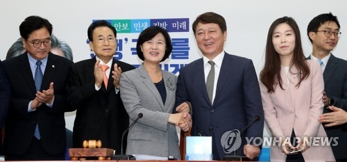 與, 시민공천·권리당원 요건완화 논의…당원권한 극대화하나 - 1