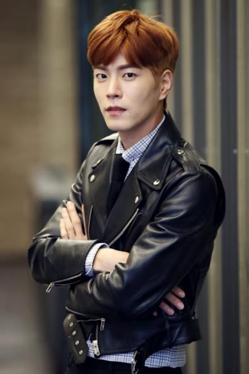 데뷔 10주년 맞은 배우 홍종현