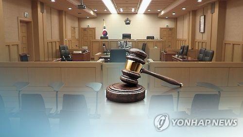 8년 소송 '경찰폭행' 누명 벗은 50대 "진실 이길거라 믿었다" - 4