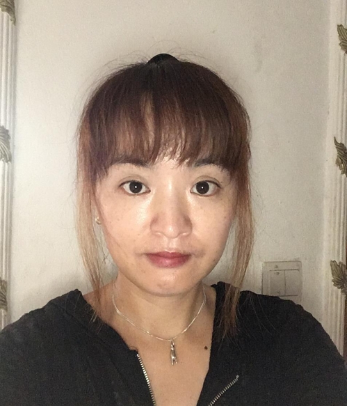카메룬 음발마요에서 봉사하는 윤은주씨