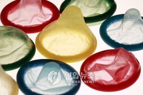 콘돔 [연합뉴스 자료사진]