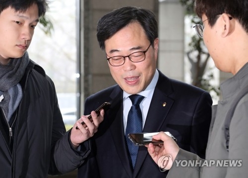 김기식, 20대 총선 경선 탈락후 80여일간 후원금 3억원 사용 - 1