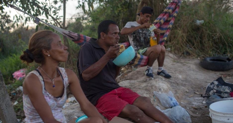 브라질 북부지역으로 밀려든 베네수엘라 난민들이 노숙생활을 하고 있다 [브라질 뉴스포털 UOL]
