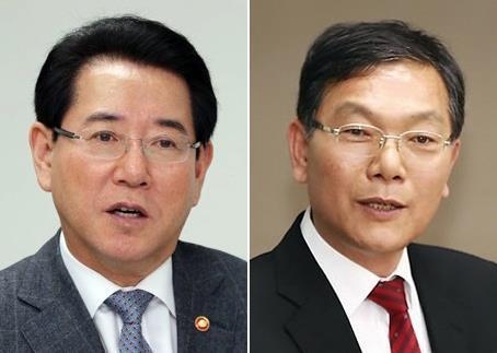 왼쪽부터 김영록·장만채 후보