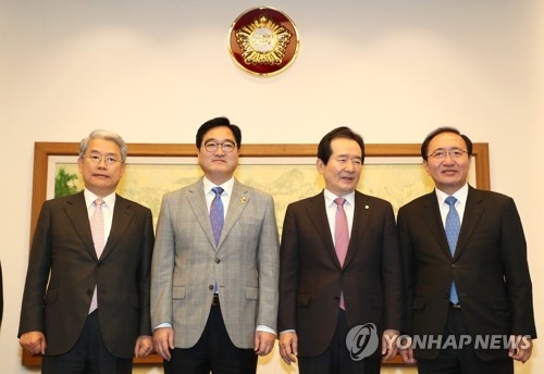 민주, 방송법 대안 논의 열어뒀지만 한국당은 '외면' - 1