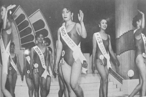 부산신발큰잔치 신발아가씨 선발 장면