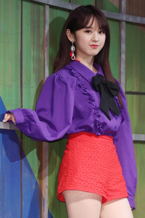 '앤씨아, 긴머리도 예쁘죠?'