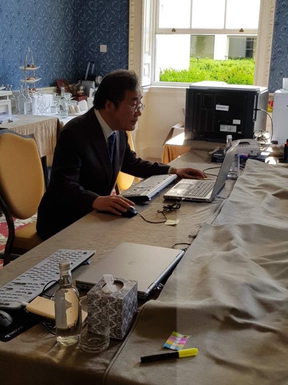 이총리, 아일랜드 더블린서 '드루킹특검법' 등 전자결재 - 1