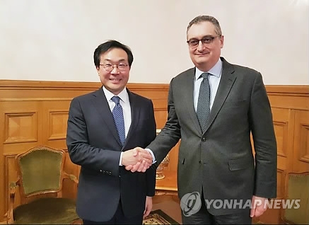 이도훈 평화교섭본부장과 이고리 모르굴로프 러시아 외무차관