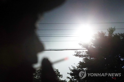 경기도 전역서 '빛 공해' 규제…어기면 과태료 - 1