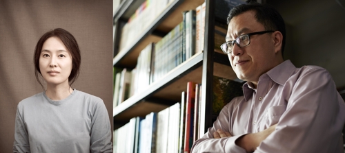 제4회 김현문학패 수상자인 시인 신영배(왼쪽)와 소설가 백민석(오른쪽)