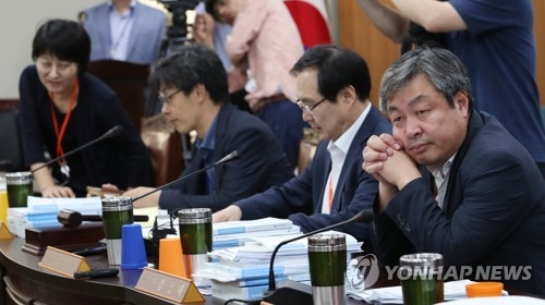 고민 많은 공익위원들