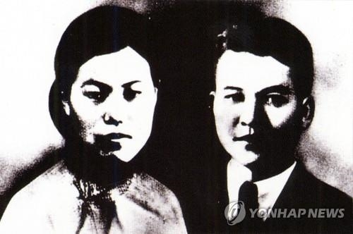 박차정 열사와 약산 김원봉(오른쪽)