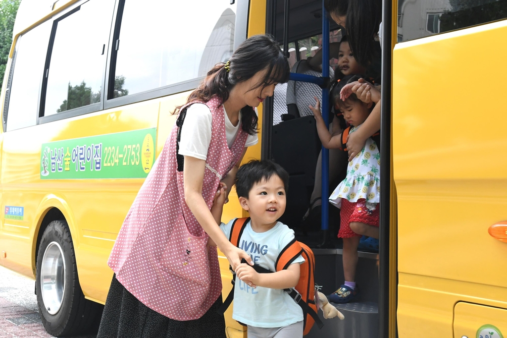 서울 중구, 어린이집 통학차량에 '잠든 아이 확인장치' 설치 - 1