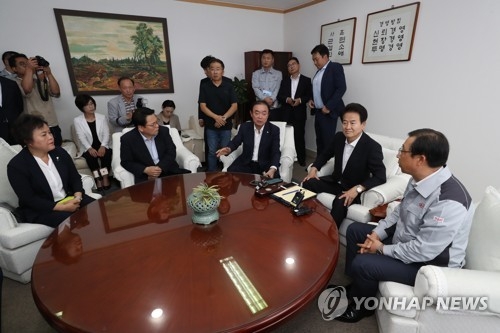 기아차 광주공장 찾은 정동영