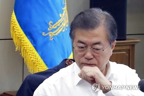 문대통령, 인니 강진피해 거듭 애도 "하루속히 복구 기원" - 1