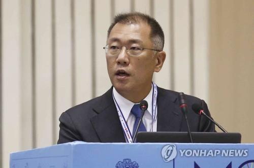 현대차그룹 2인자 오른 정의선…경영 보폭 확대될 듯(종합) - 1