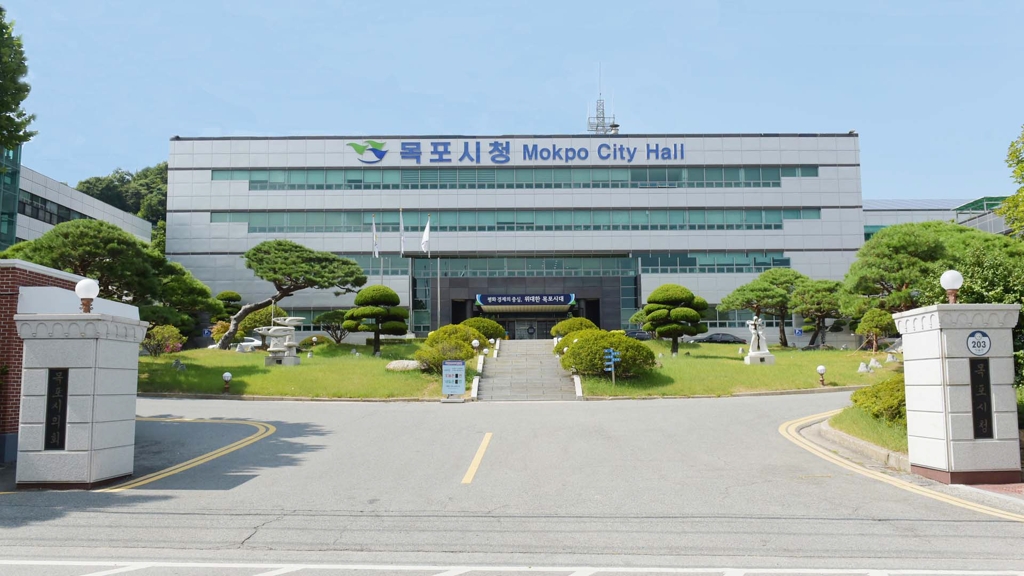 목포대교 13일 전면 통제…정치 영화 '롱 리브 더 킹' 촬영 - 1
