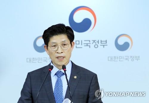 노형욱 국무조정실장…예산·복지정책에 밝은 정통관료 - 1