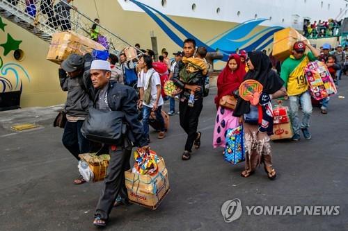 인도네시아 '르바란' 귀성 행렬