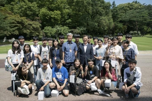 대통령 만난 도초고 학생들
