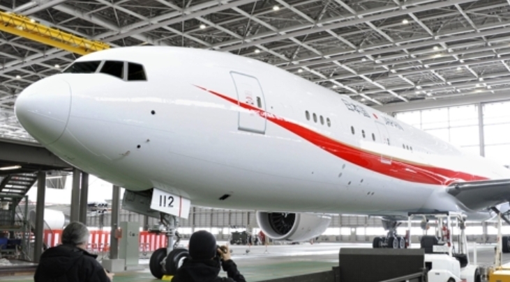 왕실 인사와 총리가 주로 인용하는 일본 정부 전용기 보잉 777-300ER [교도=연합뉴스 자료사진]