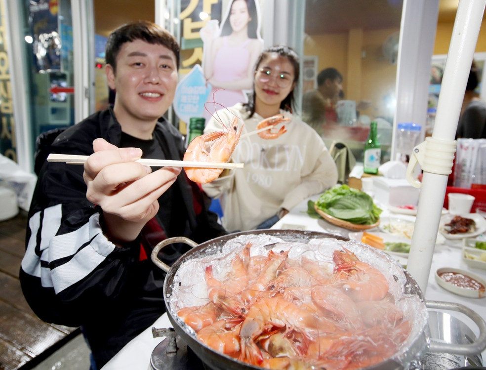"안면도로 대하 드리러 오세요"