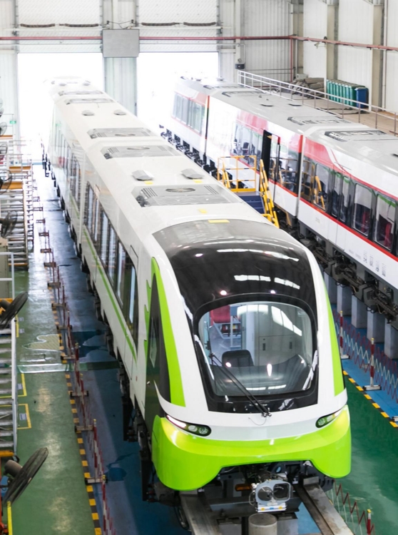 중국 최초의 자체 개발 상용 자기부상 열차