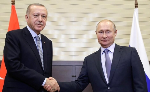 푸틴 대통령(오른쪽)과 에르도안 대통령 [크렘린궁 자료사진]