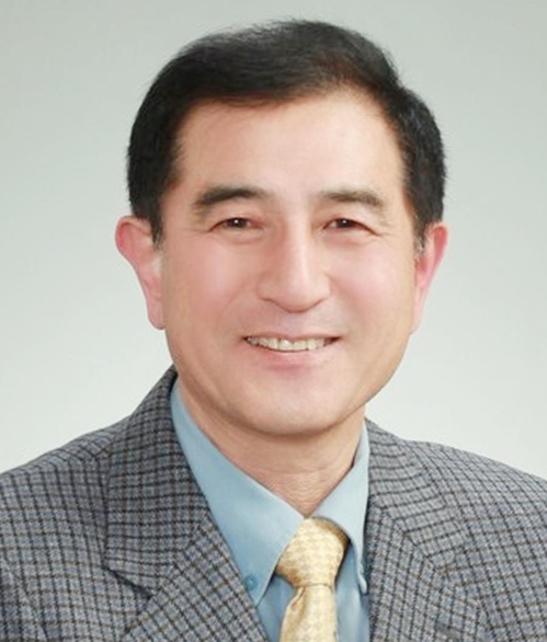 손해일 국제펜한국본부 이사장