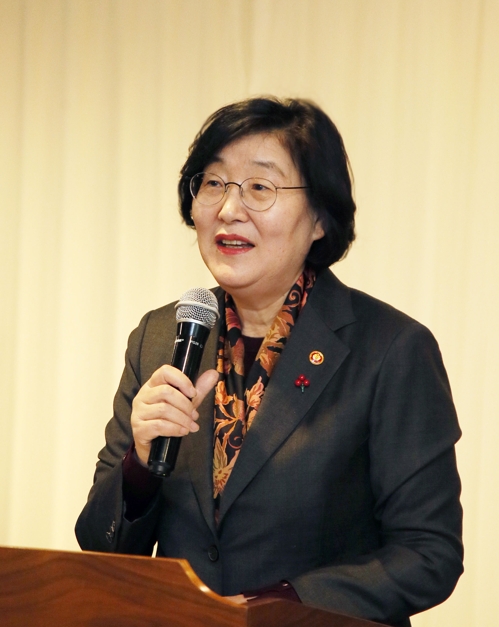 이정옥 여성가족부 장관