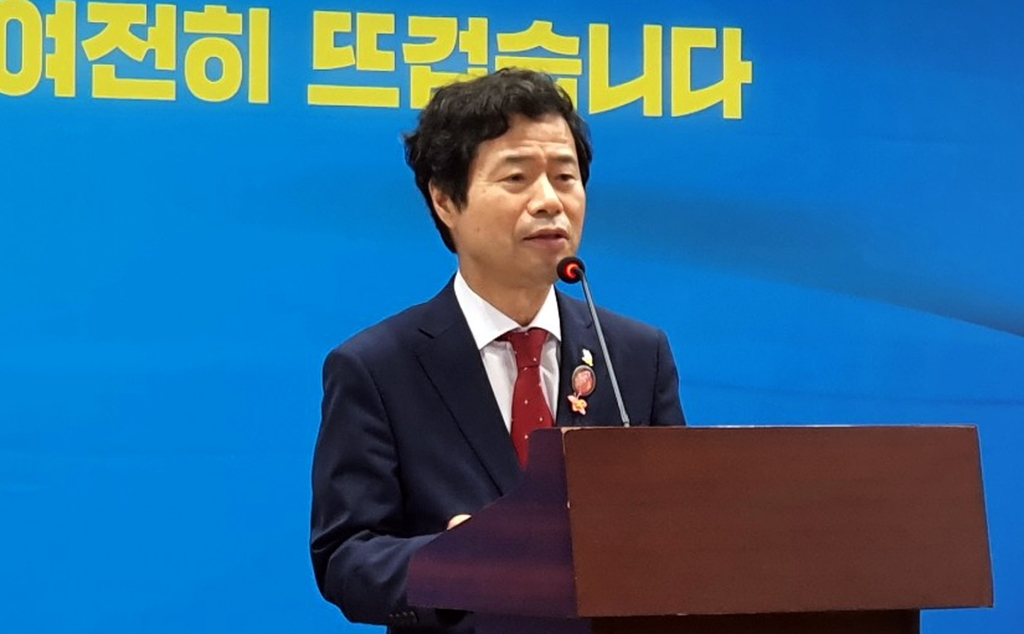 기자회견 하는 김승환 전북교육감