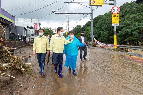 용인 고기동 수해지 찾은 김동연 경기지사
