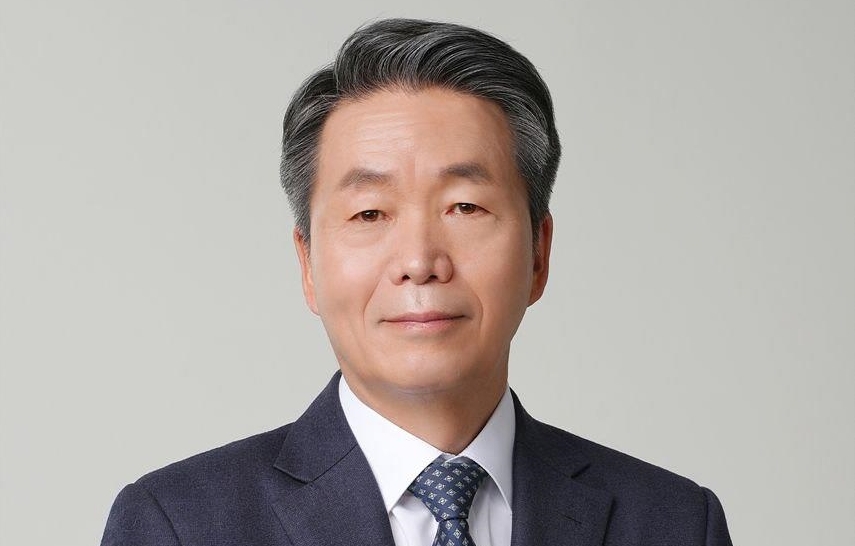 윤 대통령, 인권위 상임위원에 김용원 변호사 인선