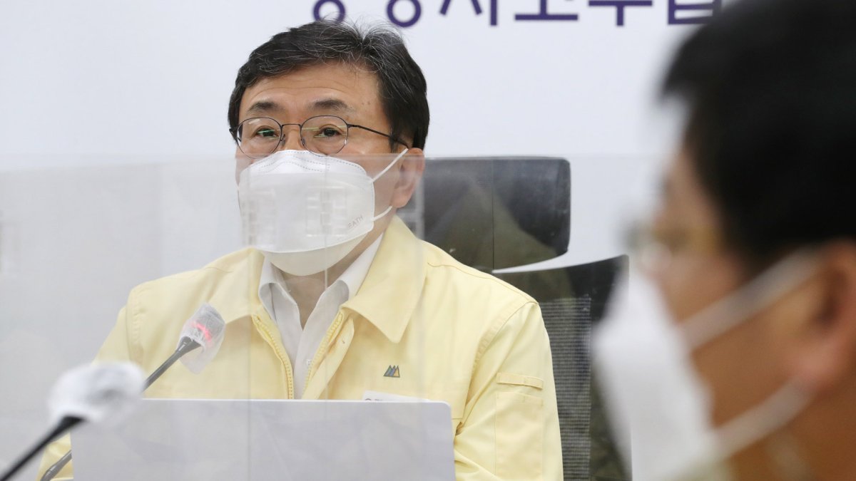 중대본 "방역강화 종합대책 다음주 월요일 발표"