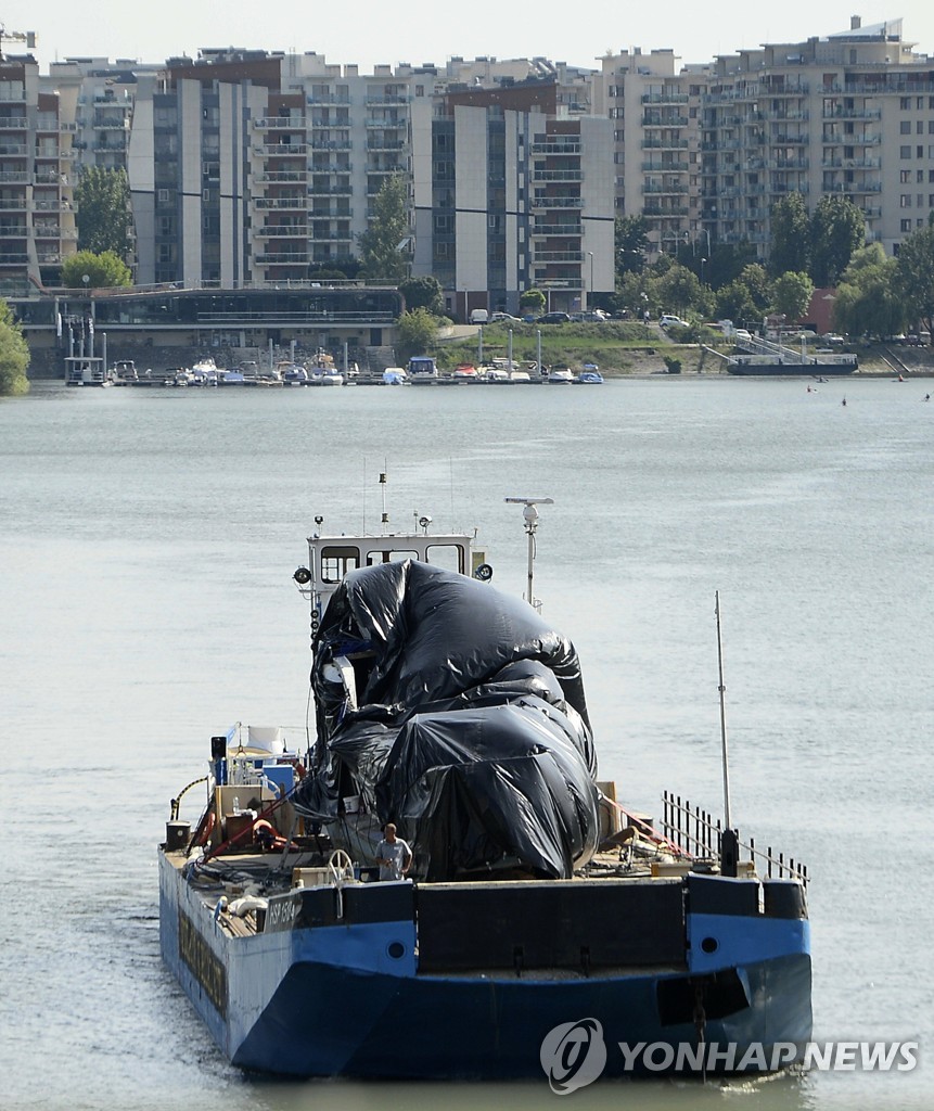 Hungary Capsized Boat