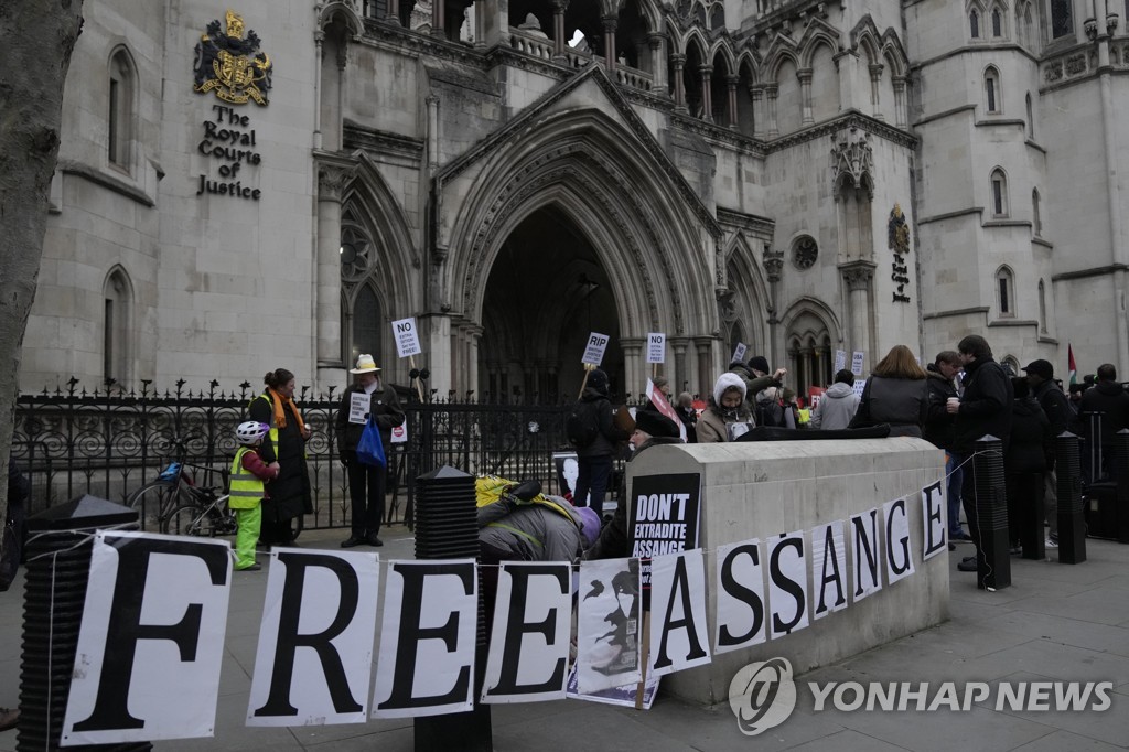 Britain WikiLeaks Assange