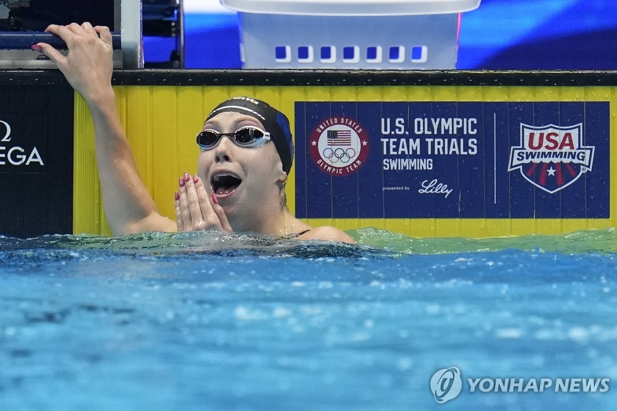 월시, 여자 접영 100ｍ 세계 신기록