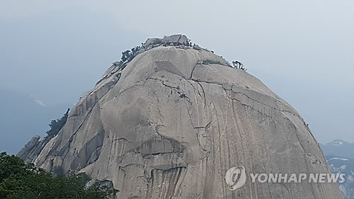 북한산 바위