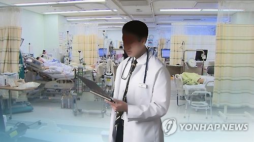 의사·약사 명찰 패용 의무화 (CG)