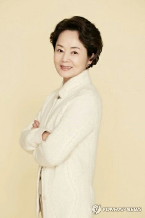 배우 김영애