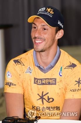 마이클 산체스 KB손해보험 배구선수