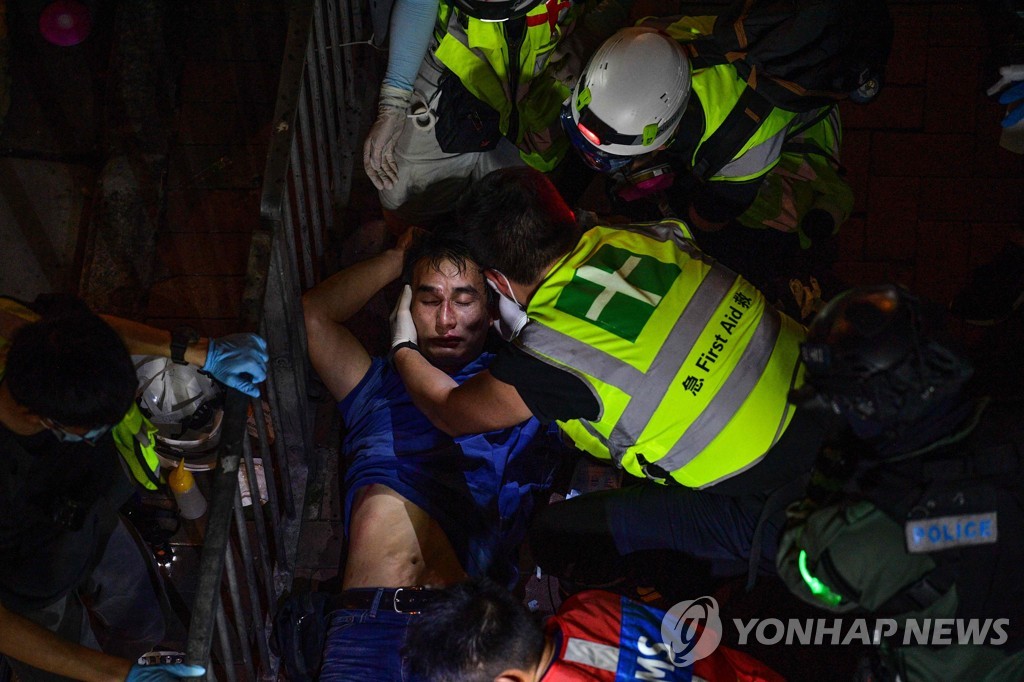 TOPSHOT-HONG KONG-CHINA-POLITICS-UNREST