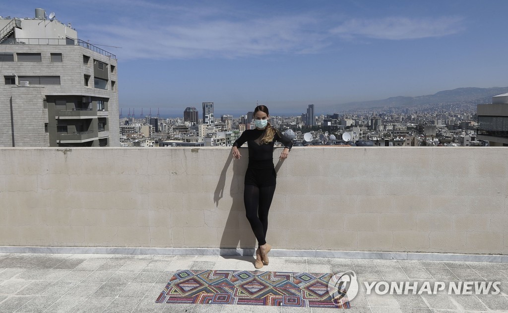 LEBANON-HEALTH-VIRUS-DANCE
