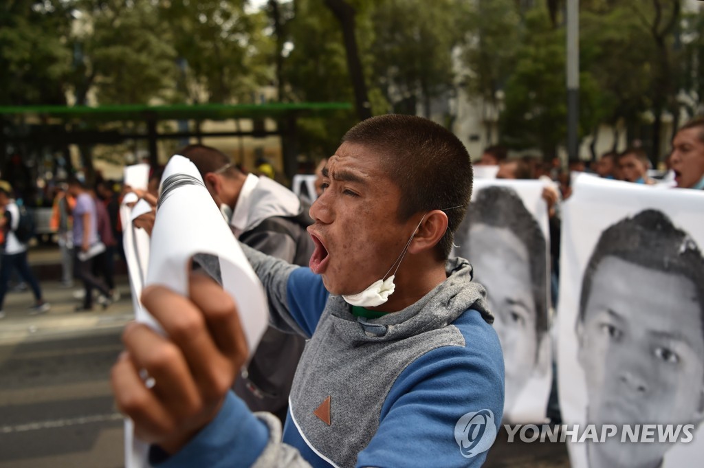 MEXICO-STUDENTS-MISSING-ANNIVERSARY