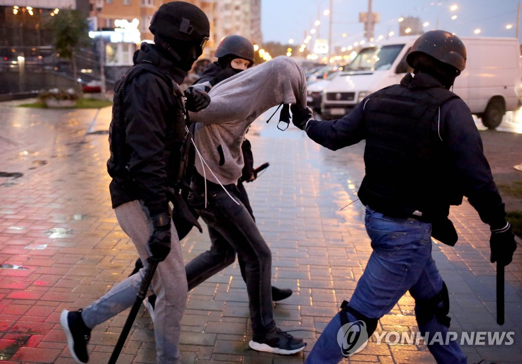 BELARUS-POLITICS-UNREST