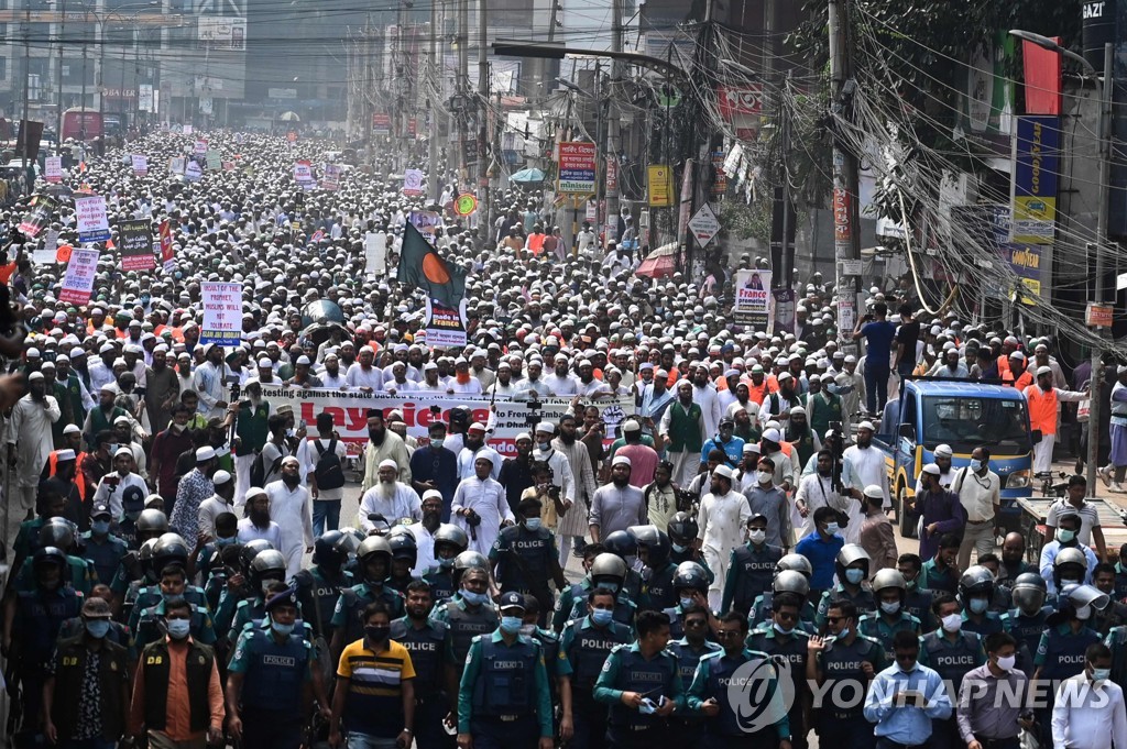 BANGLADESH-FRANCE-RELIGION-PROTEST